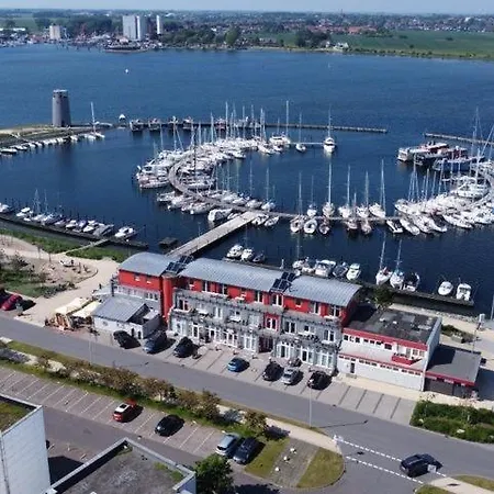 公寓 Am Rundsteg 8 *